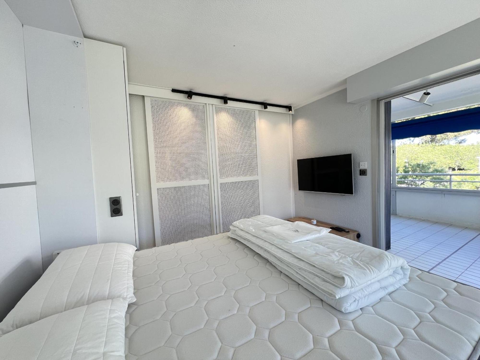 Appartement Sol-y-days Arc En Ciel, Moderne Proche Plages
