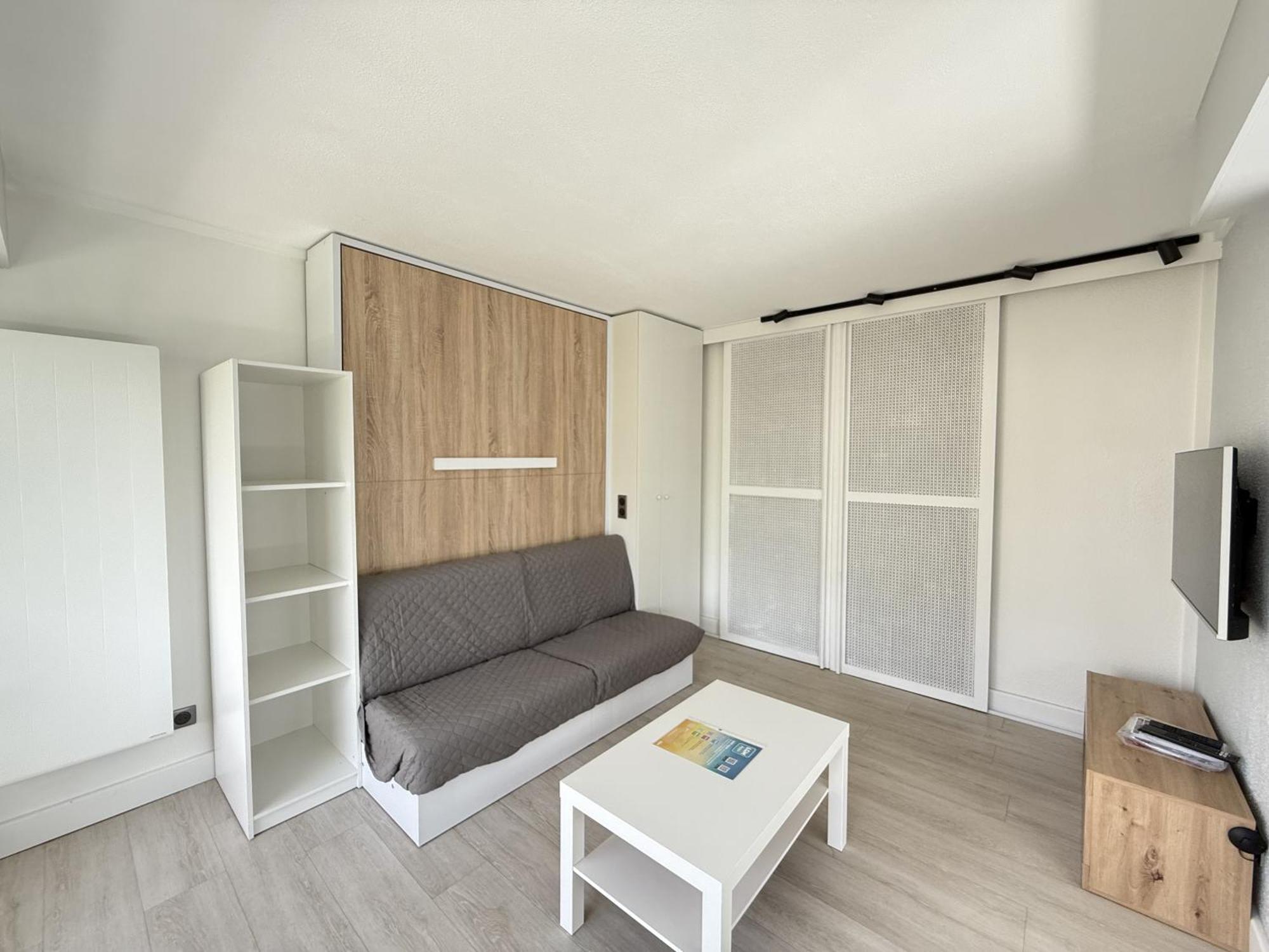 Appartement Sol-y-days Arc En Ciel, Moderne Proche Plages